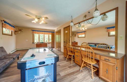 Lake Erie Getaway with Private Pool and Yard! - Foto 26