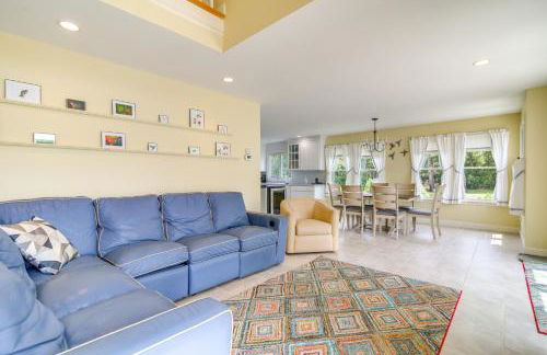 Plymouth Getaway with Private Lake Beach and Kayaks! - Foto 7