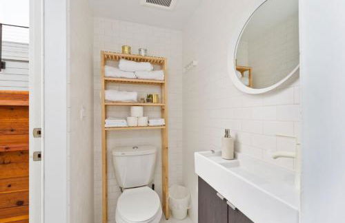 New Beach House, Steps to Sand - Foto 18