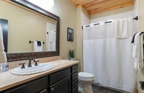 Mountain High - Hot Tub Game Room and Views - Foto 46