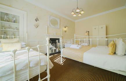 The Old Tramhouse Self Catering Traditional Charming Apartments Located In The Heart Of Historic Stirling For Short-Long Stays In Stirling For Tourism & Events & Contractor Base Stays For Central Belt Area & Open To Book All Year Round - Photo 55