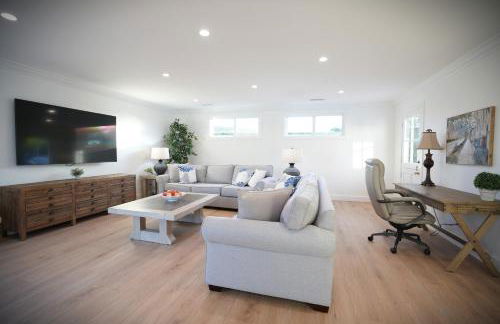 Awesome 5 bedroom 3 bath pool home with in-ground jacuzzi - Foto 11