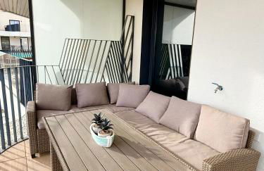 Beachfront Penthouse! - Photo 10