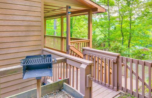 Fox Den with Hot Tub! 22 Mi to Cataloochee Skiing - Foto 21