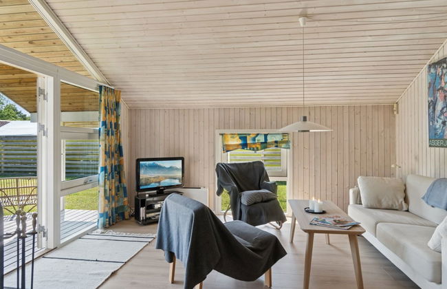 "Thrym" - 200m from the sea - Foto 22