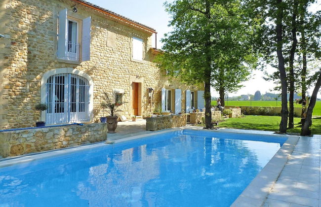 Apartment in Caderousse With Pool - Foto 1