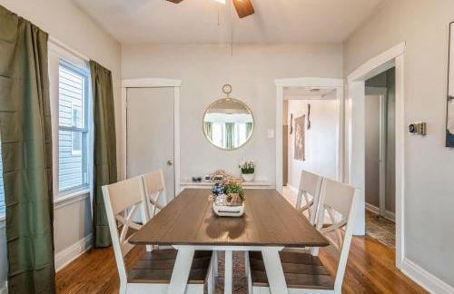 Pearly Gates l 3 Bed l Sleeps 5 l w 2-Car Garage - Foto 9