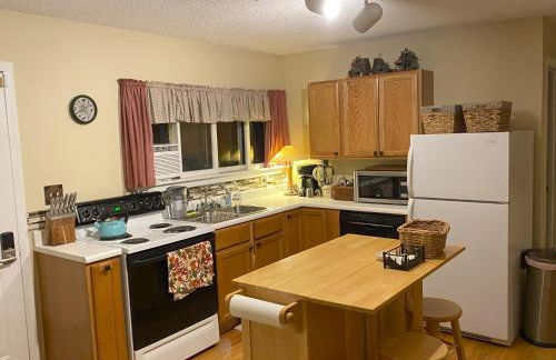 Private Lakefront House On Peaceful Private Lake - Photo 21