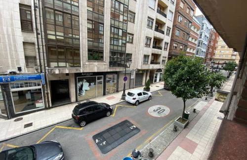 Cómodo apartamento en el centro de Oviedo - Foto 16