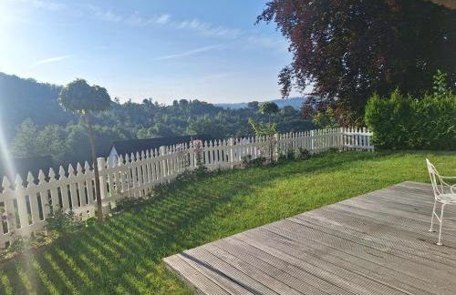 Wohnen am Waldrand, zentral und ruhig mit Terasse - Foto 16