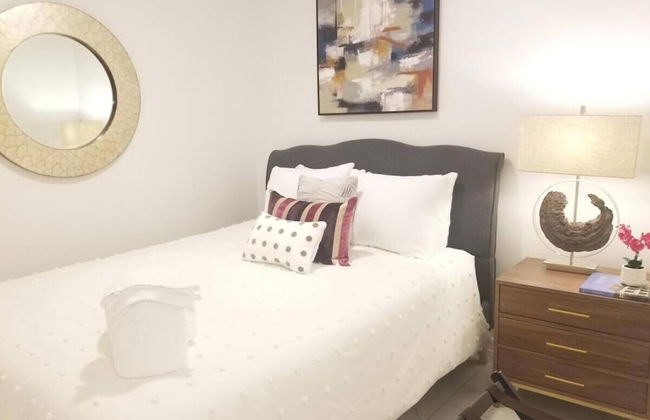 7 BR-Sleeps 15! Famous Lakefront by YouRent! - Foto 6