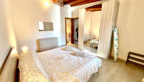 Gabbas House Tanaunella - Photo 2, towels, wardrobe