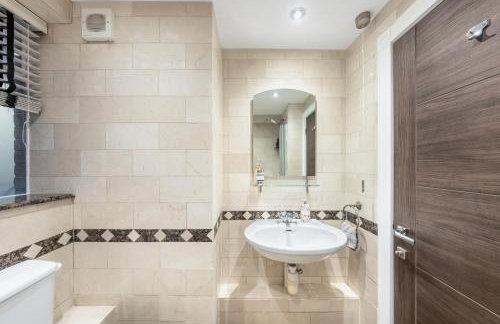 DELUXE Apartment With Terrace over HARRODS - Foto 40
