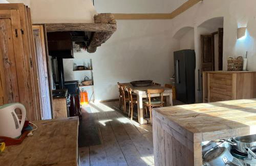 CASA RURAL DE ENSUEÑO EN CANTALLOPS CON 9 HABITACIONES DOBLES CON BAÑOS PRIVADOS Y PISCINA DE 20M x 2,70M - Foto 78