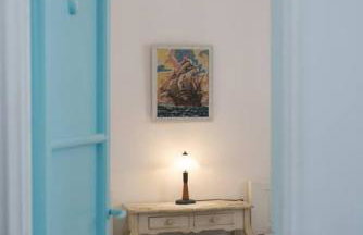 Wave Lullaby, Peaceful Beachfront Retreat in Paros - Photo 30