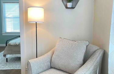 Historic & Chic Beaumont Getaway - Photo 4