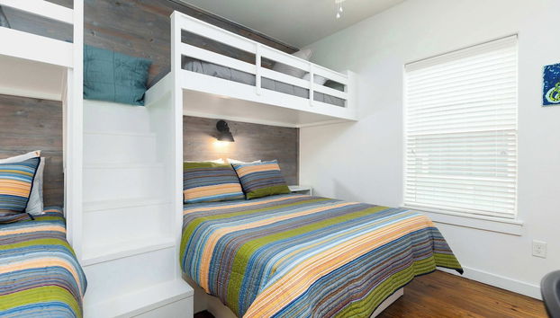 Comfy 3bdr Right in Town Sleeps 10 - Foto 5, Habitación