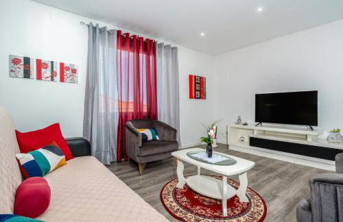 Roraima House - Private Pool & Garden - Photo 9