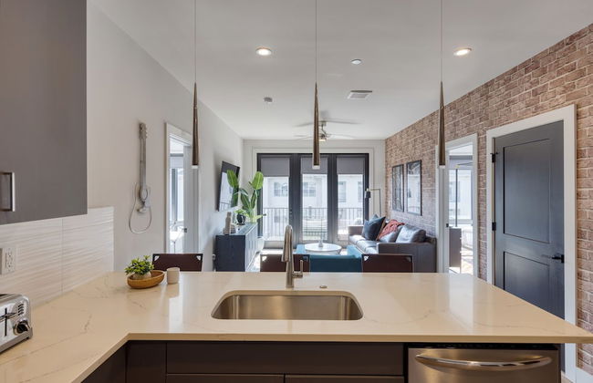 Muse at the Odyssey by Avantstay Heart of Midtown - Foto 9