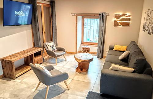 Chez Léon Jacuzzi et sauna - Photo 11