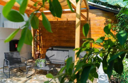 Moschato modern cozy apartment with private yard - Foto 4