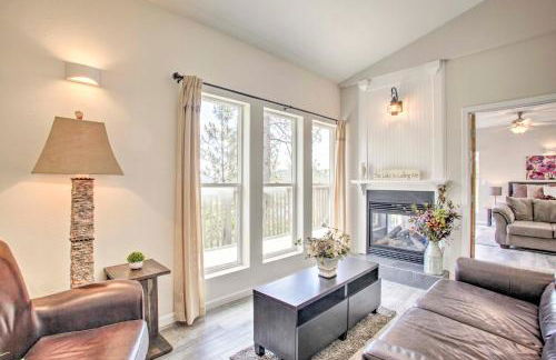 Nine Mile Falls Hideaway Scenic Retreat on River - Foto 5