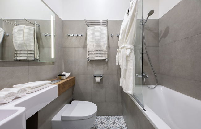 Underwood Art Room - Photo 56