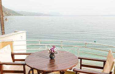 Evilion studios - Photo 8