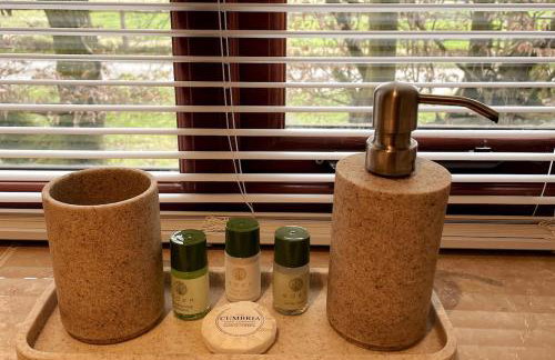 Woodside Cottages - Beech cottage - 2-bed Self-catering - Photo 2