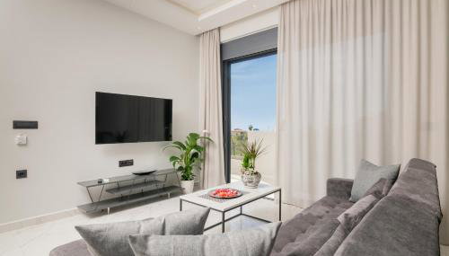 Royal View Villa - Private Pool & Hot Tub - Foto 5