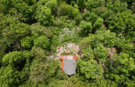 Stunning Mountain Views w Deck & Grill on 5 Acres! - Foto 48