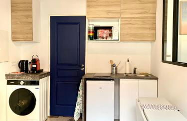 Apt Charmant, Proche Gare et Centre Historique - Climatisation et WiFi - Foto 3