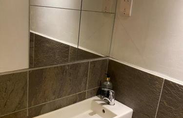 Guest house at Heathfield Park - Photo 8
