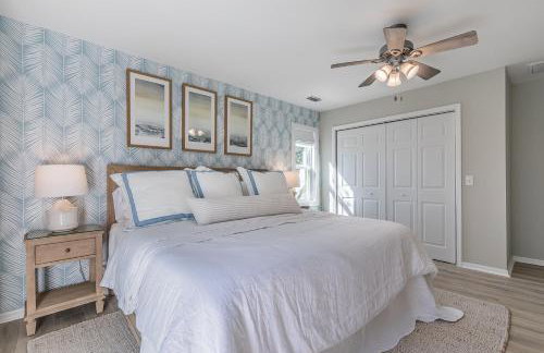 NEWLY Renovated Short Walk to Beach and Beach Club - Sleeps 12 - Foto 27