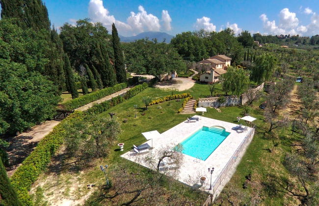 Holiday Home in Selci With Saltwater Pool - Foto 13