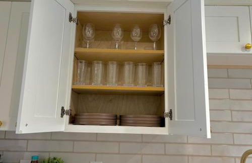 King Bed Suite in Conroe , Garage Available - Foto 11