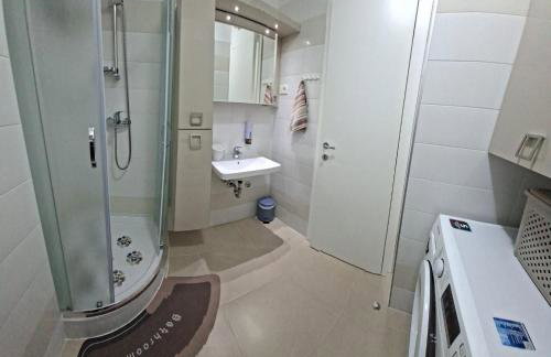 Apartment Verdi Split with free parking in the garage - Foto 29