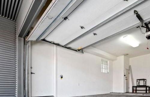 Modern Comfort in the Heart of Museum District townhouse - Foto 35