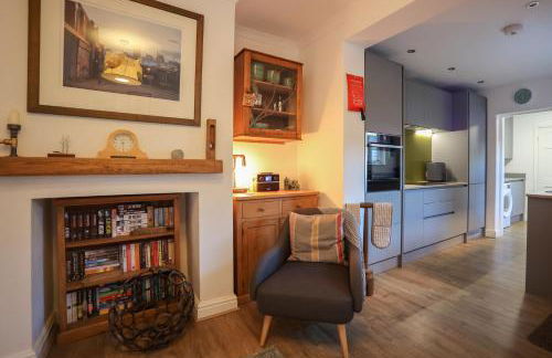 Vibrant 2 Bed, 2 Bath Home, Just Minutes to Town! - Foto 8