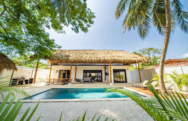 Tropical Brand new 4 BR gem in Potrero Near Beach - Casa Marzo - Photo 12