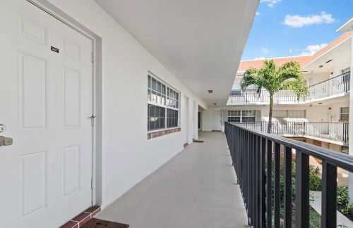 Beachside Las Olas Getaway Oasis with Pool - Foto 8