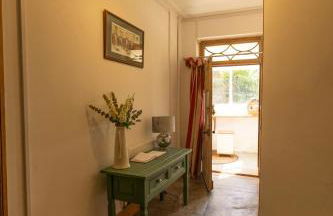 The perfect bolt hole - Photo 9