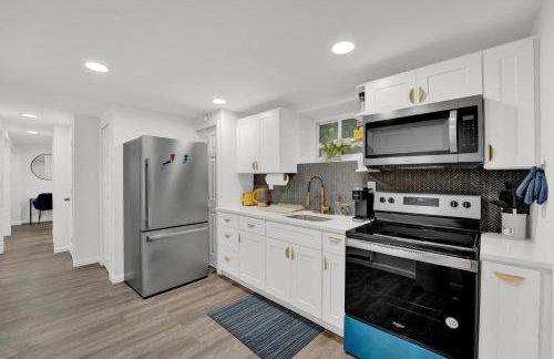 Cozy Garden 1Bed Apt, Lincoln Park - Foto 2