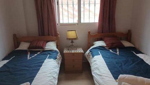 Villa Paz - Villa Familiar para 6 con piscina, AC, Wifi y parking - Foto 4