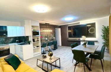 La Luna Apartment by the Sea - Photo 27