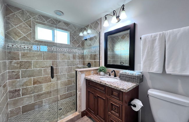 Sensational 6 Bedroom 4 Bathroom Pool Home (3 Master Bedrooms W/bathrooms) - Foto 23