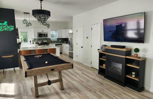 Whiskey Rose AC-New Renovation! With Pool Table! - Foto 10