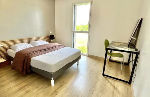 Villa contemporaine avec piscine sur 4000 m2 à Rodez 9 personnes - Photo 21