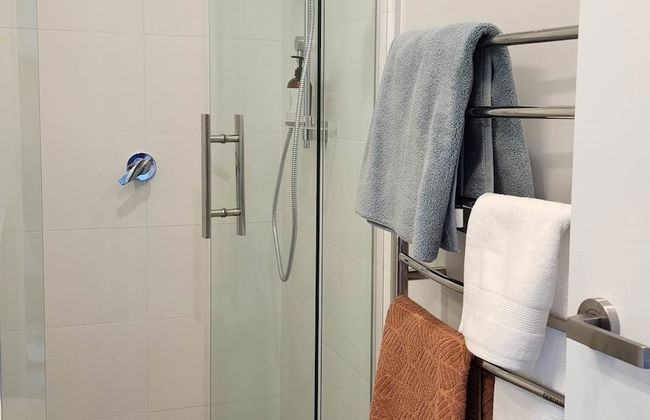 Enfield Lux- Brand New Apartment - Foto 15