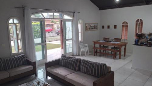 Casa em ótima localização - Foto 2